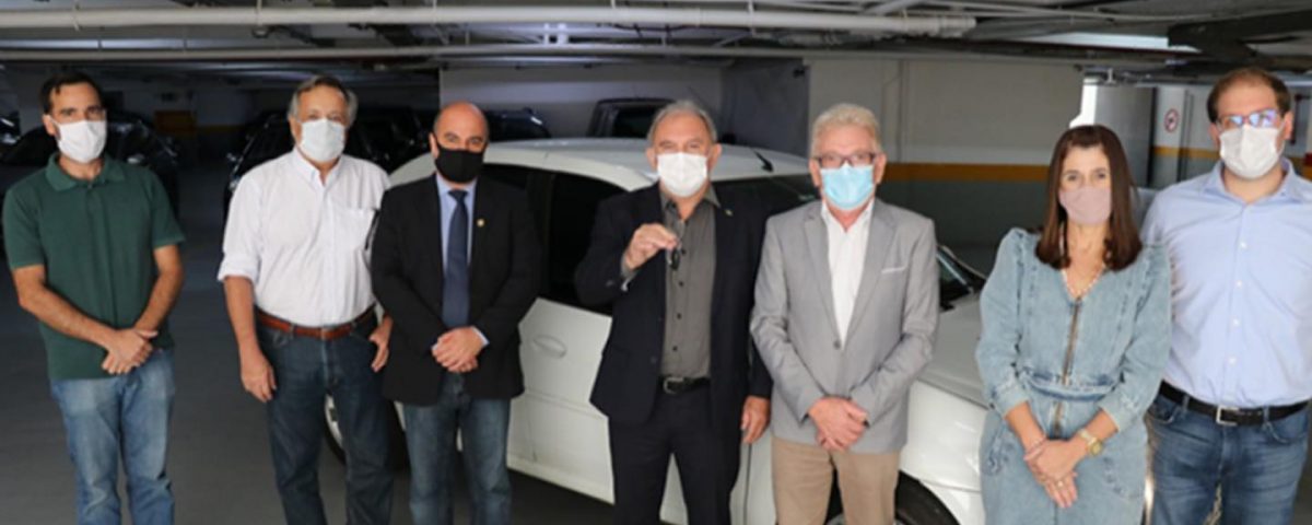 COOPERAÇÃO ENTRE REGIONAIS , CARROS E EQUIPAMENTOS SÃO DOADOS AO CRMV-AP